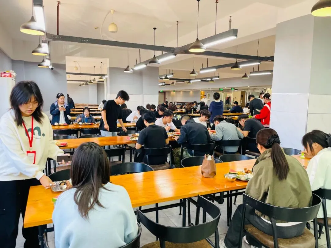 正式开考丨2027届唐山市美术中考首场模拟考试-第44张图片-四季读书网 正式开考丨2027届唐山市美术中考首场模拟考试-第44张图片-四季读书网
