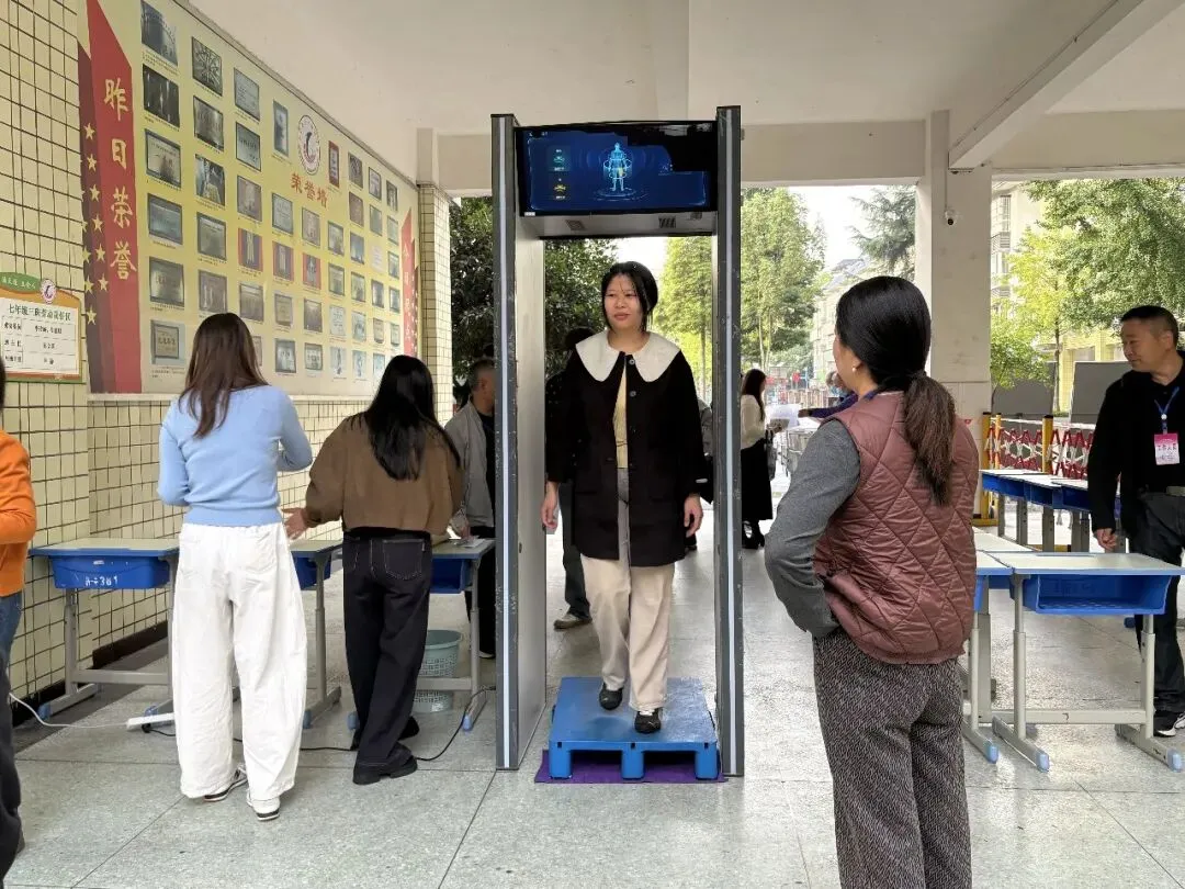 雅安市2026年全国成人高考平稳顺利结束-第6张图片-四季读书网