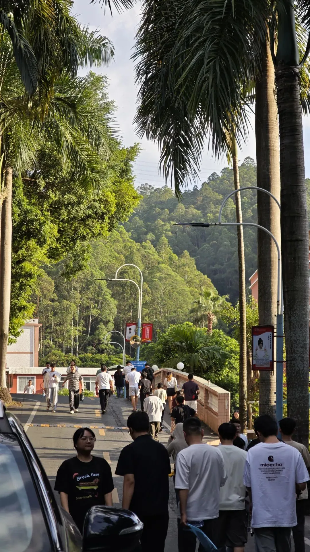 『随记』时隔9年再进考场:一场成人高考,藏着成年人最真实的赶考人生-第5张图片-四季读书网
