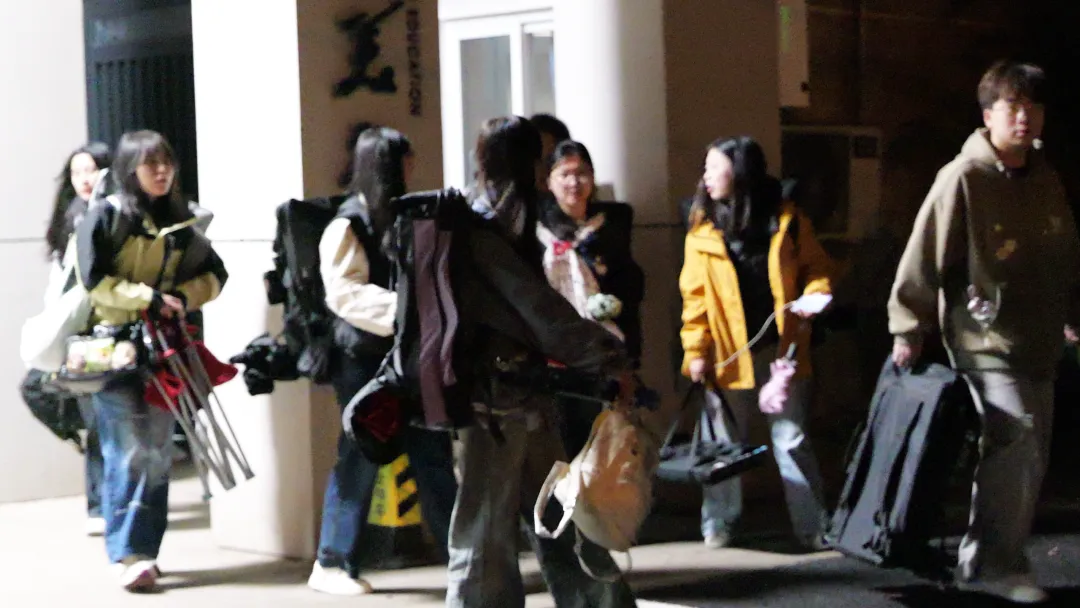 【赢战模考】国培美术第三次模拟考试,提笔逐梦,奋勇争先!-第6张图片-四季读书网 【赢战模考】国培美术第三次模拟考试,提笔逐梦,奋勇争先!-第6张图片-四季读书网