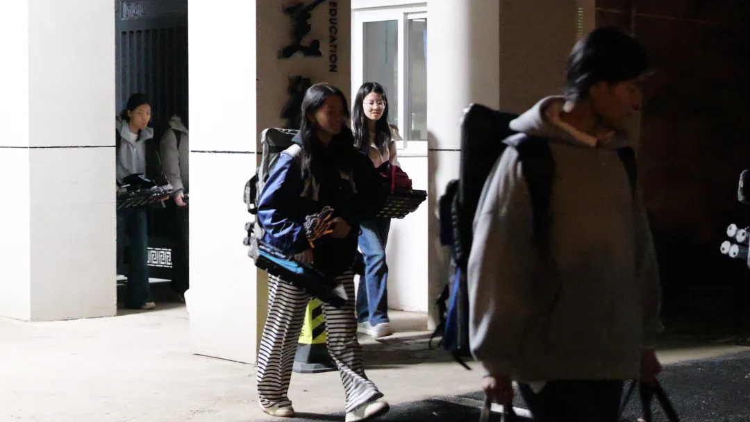 【赢战模考】国培美术第三次模拟考试,提笔逐梦,奋勇争先!-第8张图片-四季读书网 【赢战模考】国培美术第三次模拟考试,提笔逐梦,奋勇争先!-第8张图片-四季读书网