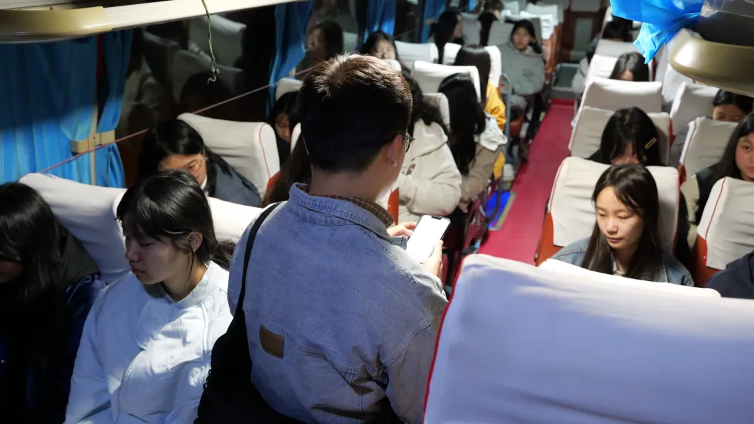 【赢战模考】国培美术第三次模拟考试,提笔逐梦,奋勇争先!-第11张图片-四季读书网 【赢战模考】国培美术第三次模拟考试,提笔逐梦,奋勇争先!-第11张图片-四季读书网