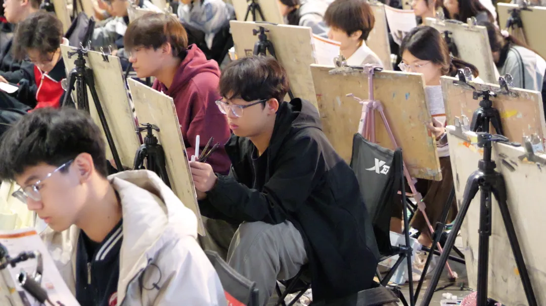 【赢战模考】国培美术第三次模拟考试,提笔逐梦,奋勇争先!-第21张图片-四季读书网 【赢战模考】国培美术第三次模拟考试,提笔逐梦,奋勇争先!-第21张图片-四季读书网