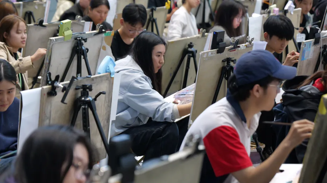 【赢战模考】国培美术第三次模拟考试,提笔逐梦,奋勇争先!-第22张图片-四季读书网 【赢战模考】国培美术第三次模拟考试,提笔逐梦,奋勇争先!-第22张图片-四季读书网