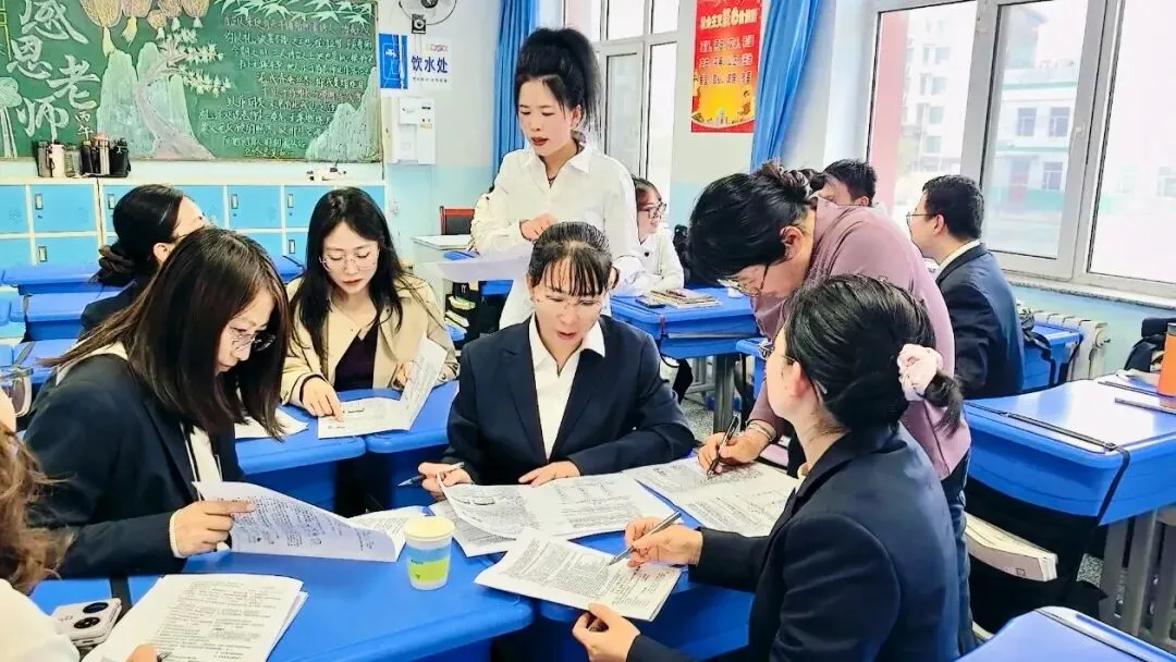 中考归来话中考 研途蓄力共深耕 ——云州初中集团校开展2026年“阅卷反馈”区域融合教研-第55张图片-四季读书网 中考归来话中考 研途蓄力共深耕 ——云州初中集团校开展2026年“阅卷反馈”区域融合教研-第55张图片-四季读书网