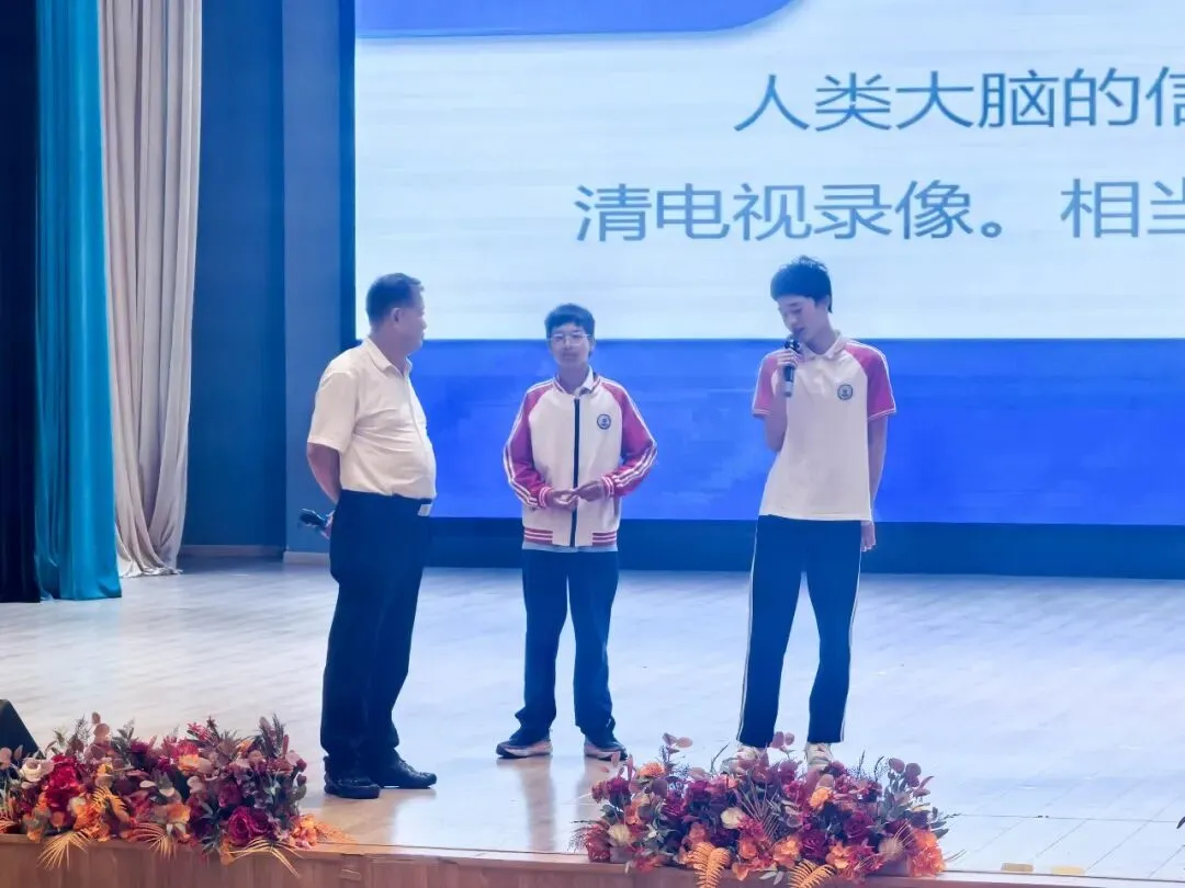 初三关键时刻,王金战校长送给学子们一把“觉醒”的钥匙-第18张图片-四季读书网