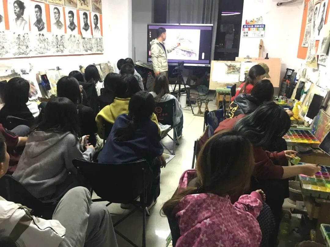 鸿艺|河北质检第三次模拟考试纪实回顾-第5张图片-四季读书网 鸿艺|河北质检第三次模拟考试纪实回顾-第5张图片-四季读书网