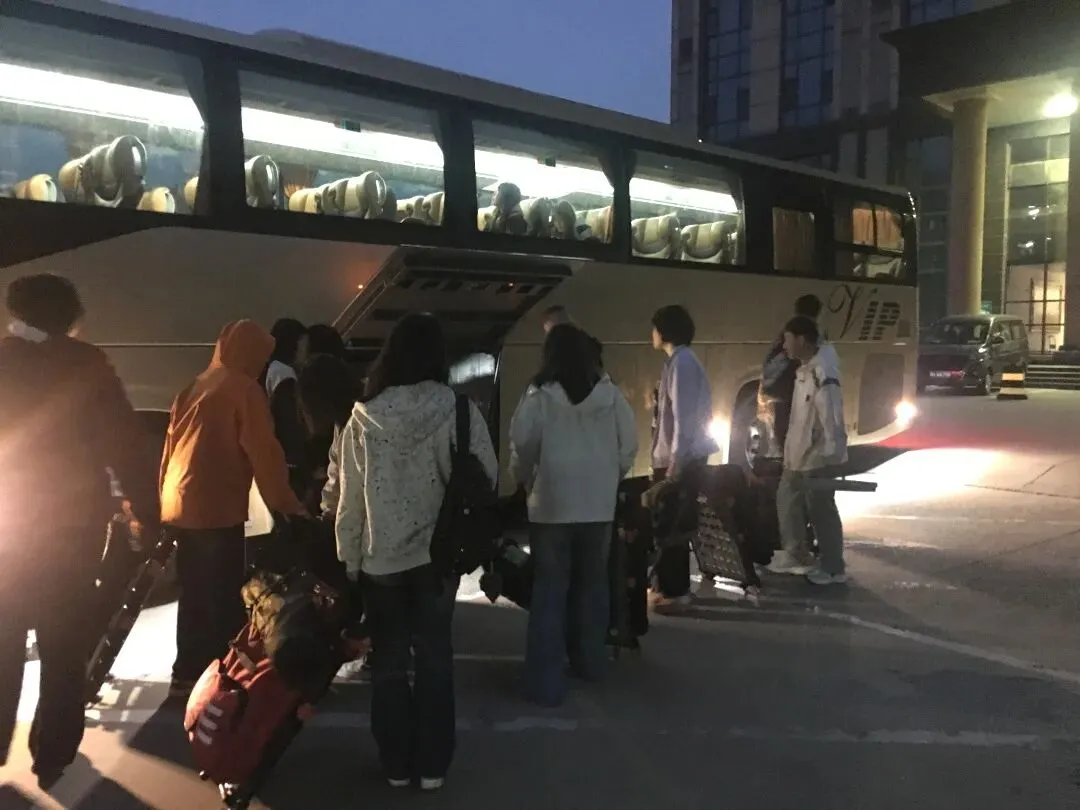 鸿艺|河北质检第三次模拟考试纪实回顾-第15张图片-四季读书网 鸿艺|河北质检第三次模拟考试纪实回顾-第15张图片-四季读书网