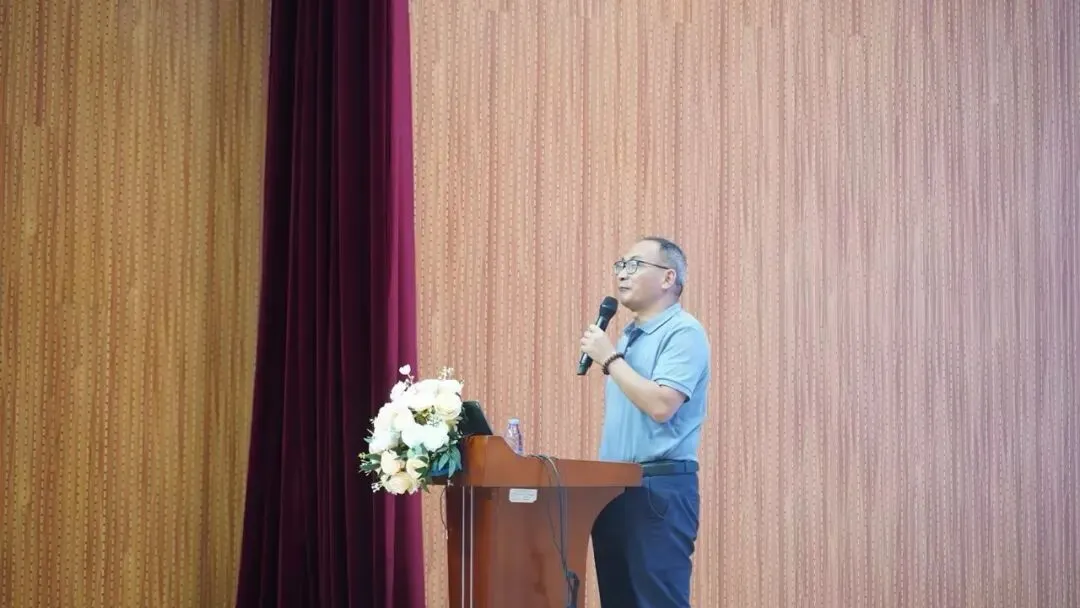 聚焦高考备考,赋能精准教学|深圳市中新中学开展高三数学复习备考专题培训-第6张图片-四季读书网 聚焦高考备考,赋能精准教学|深圳市中新中学开展高三数学复习备考专题培训-第6张图片-四季读书网