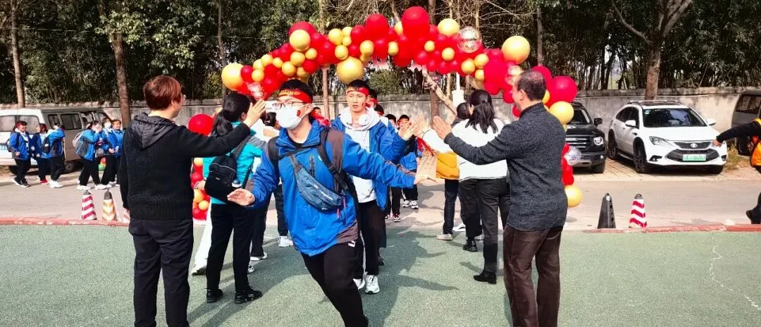 【学生活动】决战中考,为梦想而战-第2张图片-四季读书网 【学生活动】决战中考,为梦想而战-第2张图片-四季读书网