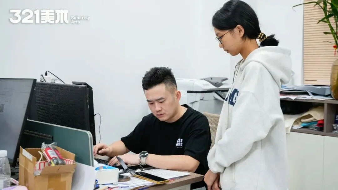 【高考报名】专业护航,填报无忧|2027届高考报名开启-第15张图片-四季读书网