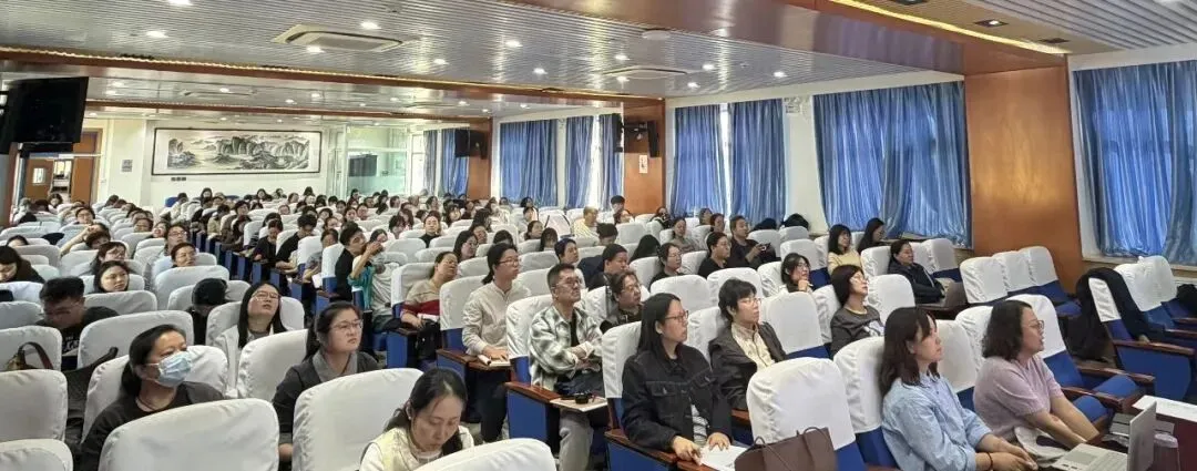 【大兴进校·中教研】精研中考明方向 联研聚力促教研|初中英语名师工作室开展“名师联研——大兴区初中英语指导”专题活动-第4张图片-四季读书网