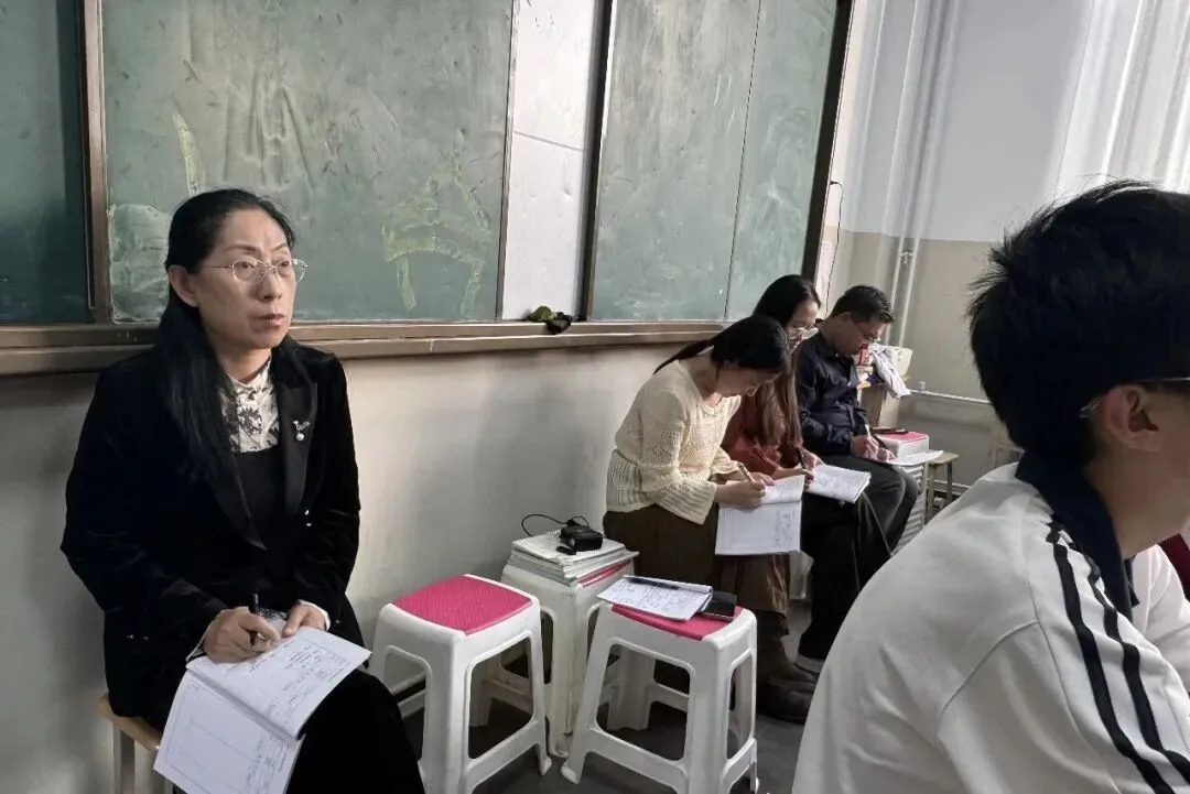 六环引领集体备课 双案赋能初中课堂|初三年级阶段性调研-第9张图片-四季读书网 六环引领集体备课 双案赋能初中课堂|初三年级阶段性调研-第9张图片-四季读书网
