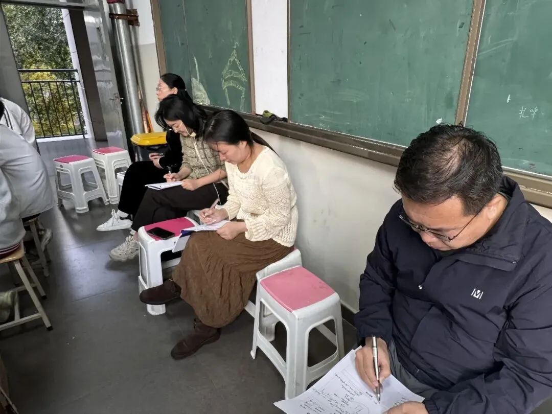 六环引领集体备课 双案赋能初中课堂|初三年级阶段性调研-第16张图片-四季读书网 六环引领集体备课 双案赋能初中课堂|初三年级阶段性调研-第16张图片-四季读书网