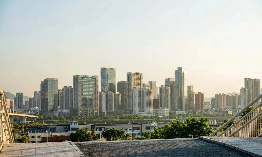 2026深圳中考变了初中家长最该看懂的,不是分数, 而是录取规则-第1张图片-四季读书网
