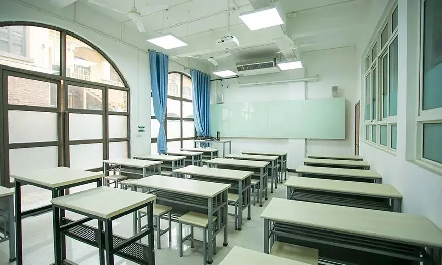 2027届西安领军高考全日制招生简章-第4张图片-四季读书网