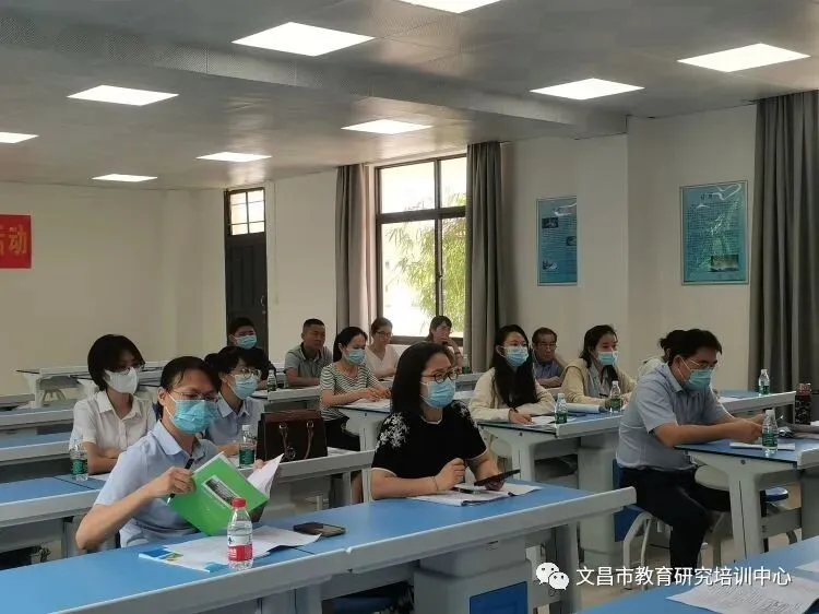同心砥砺前行 精准备战高考——2023年文昌市高考备考研讨会之历史科备考交流-第6张图片-四季读书网 同心砥砺前行 精准备战高考——2023年文昌市高考备考研讨会之历史科备考交流-第6张图片-四季读书网