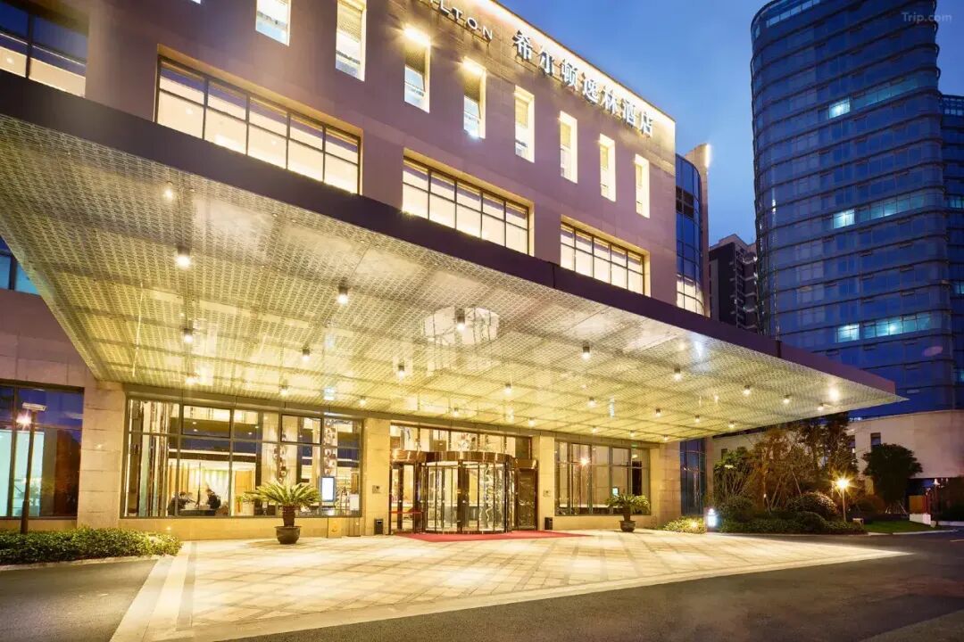 初三发班:799抢宁波2晚『希尔顿Hilton酒店』纯玩3日◆含2早2正●踏浪松兰山&渔港环港游◆全程导游服务◆看海玩沙度假-第16张图片-四季读书网 初三发班:799抢宁波2晚『希尔顿Hilton酒店』纯玩3日◆含2早2正●踏浪松兰山&渔港环港游◆全程导游服务◆看海玩沙度假-第16张图片-四季读书网