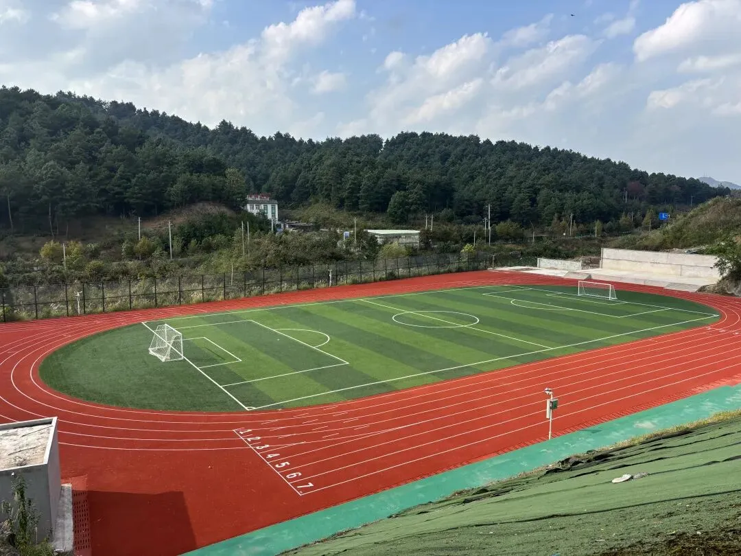 冲刺中考,圆梦高中|贵阳市北实新世纪学校初三冲刺班招生简章来了!-第2张图片-四季读书网 冲刺中考,圆梦高中|贵阳市北实新世纪学校初三冲刺班招生简章来了!-第2张图片-四季读书网
