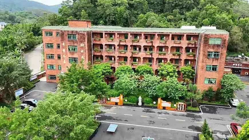 广州立行高考教育培训|高三全托,艺术生文化课培训,高中补习冲刺招生简章及收费标准-第3张图片-四季读书网