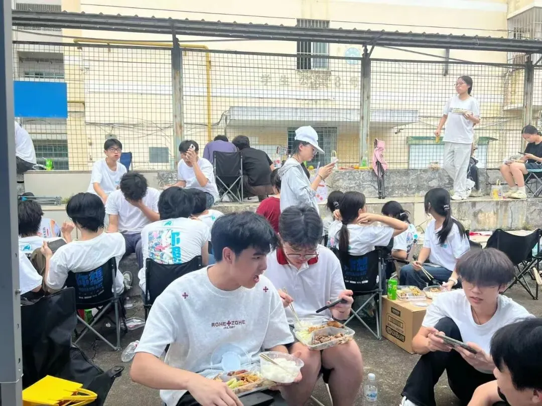 实战模考,全力出征|你想学子模拟考纪实-第46张图片-四季读书网