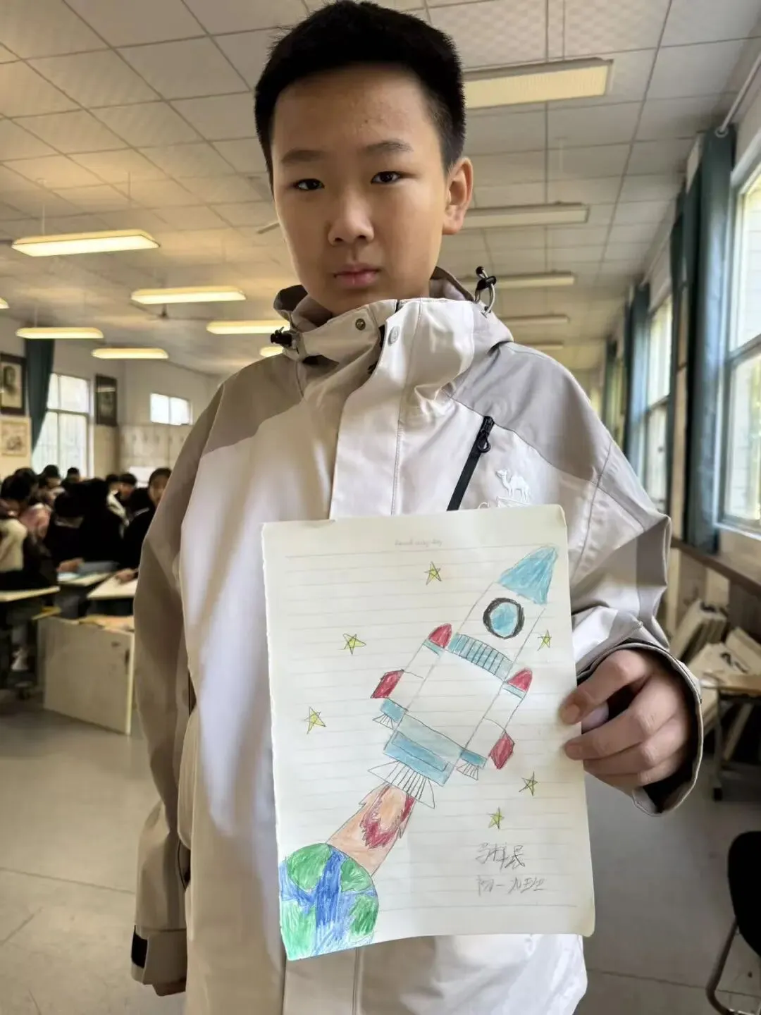 初一9班美术课堂作品随拍《科技之光》-第50张图片-四季读书网