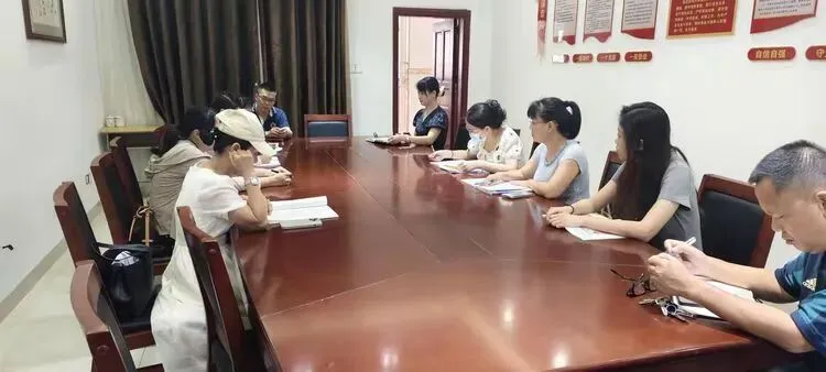 薪火相传谋备考,凝心聚力迎中考 —— 琼海市长坡中学2027 届新老初三备考经验交流会-第22张图片-四季读书网