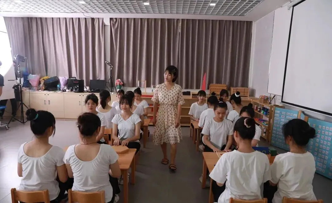 初三家长提前看!广东岭南现代技师学院2026招生简章-第23张图片-四季读书网