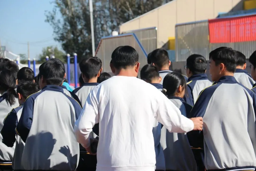 【江山日常】把中考体育“跑”进日常!江山实验这40分钟,藏着满分的秘密-第26张图片-四季读书网 【江山日常】把中考体育“跑”进日常!江山实验这40分钟,藏着满分的秘密-第26张图片-四季读书网