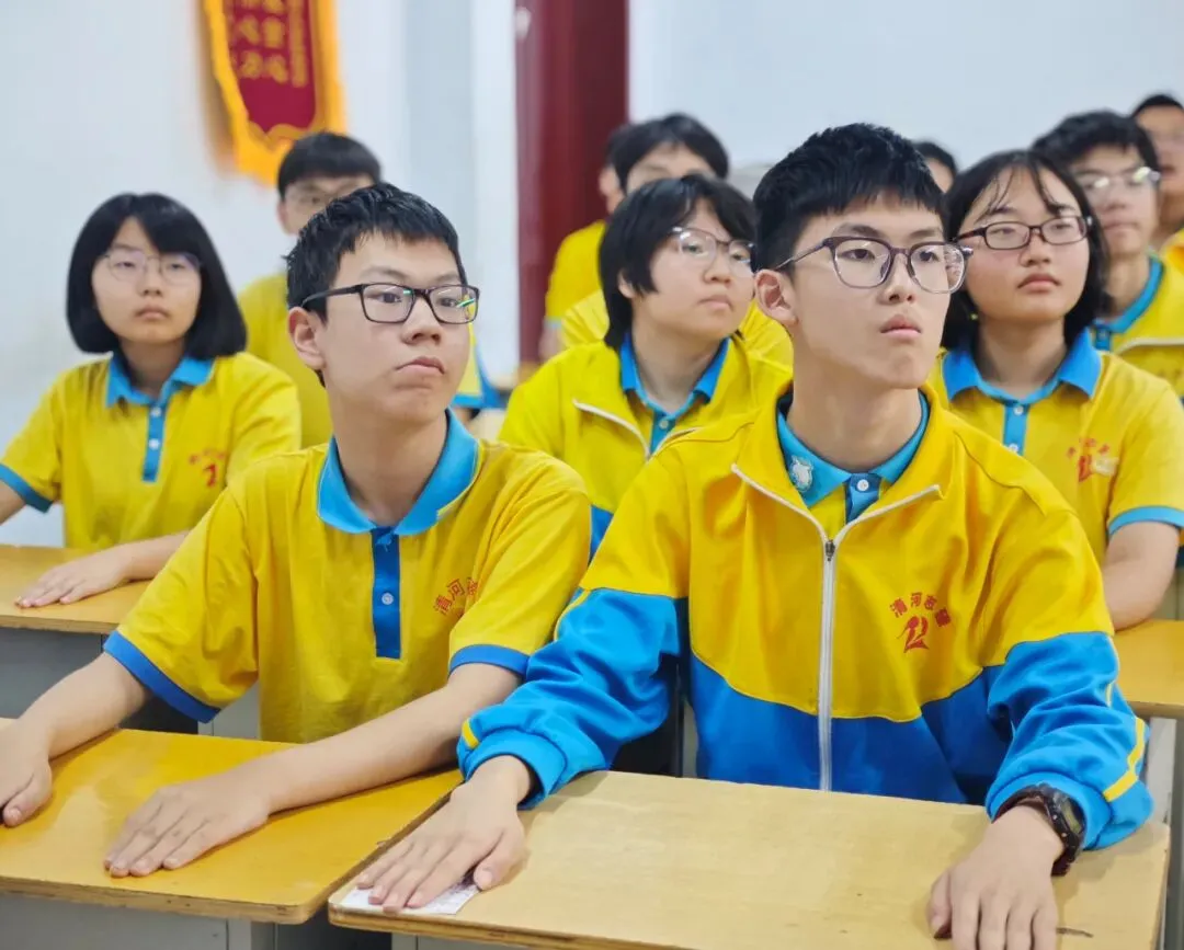 初三 37 班|于日常沉淀,向远方前行-第17张图片-四季读书网