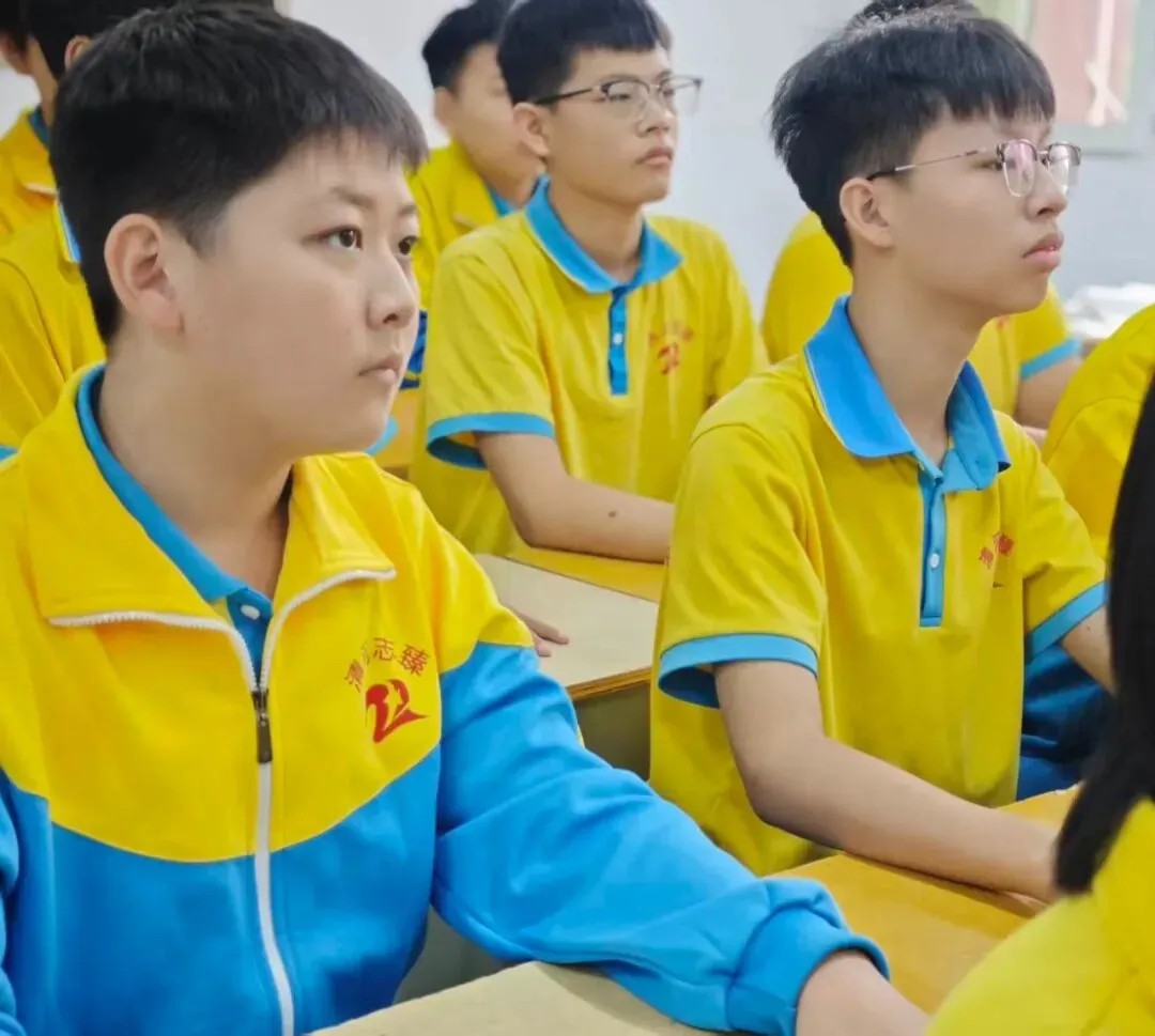 初三 37 班|于日常沉淀,向远方前行-第24张图片-四季读书网