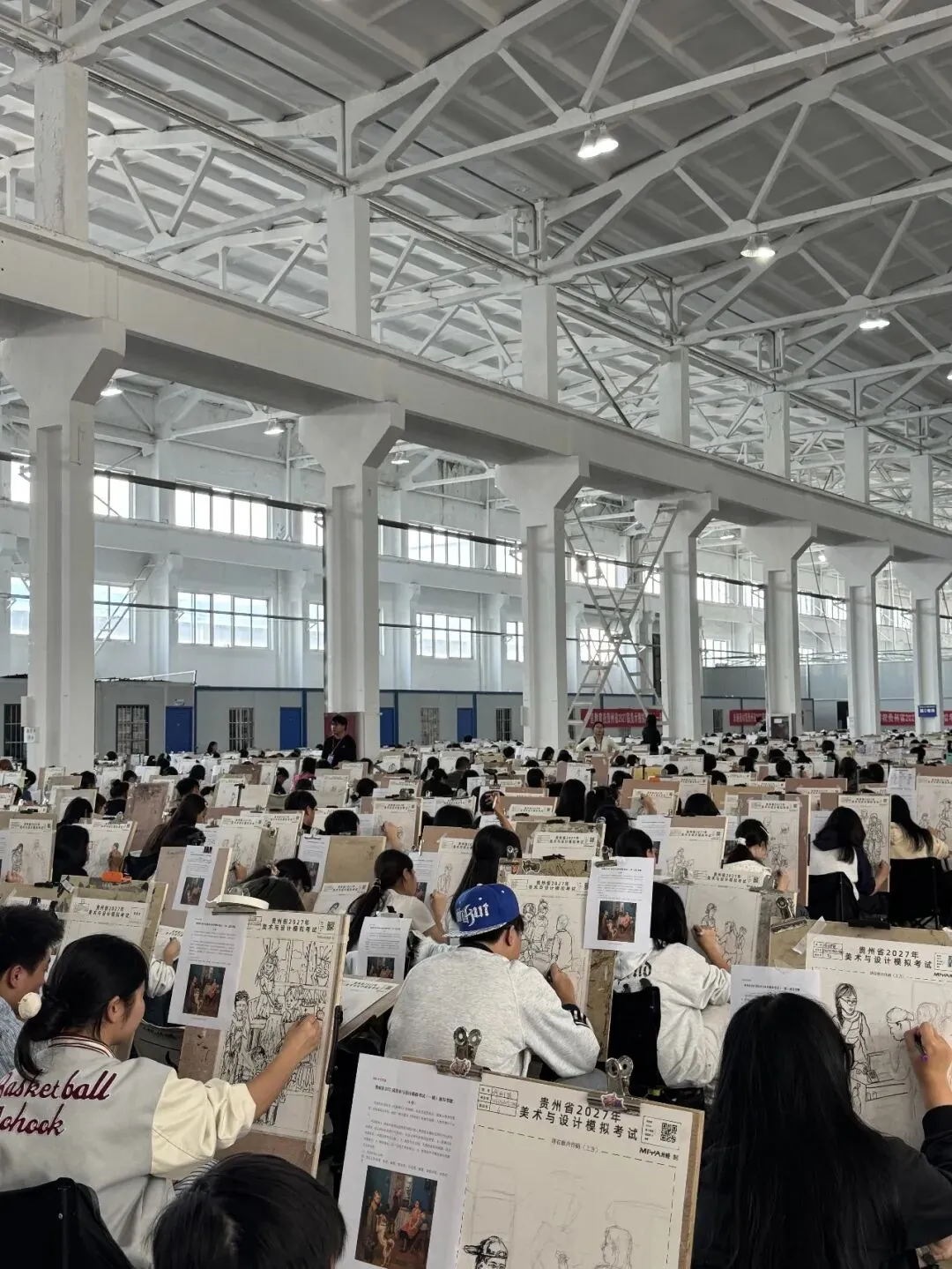 贵州省2027届美术模拟联考 (一模)完美收官 |附二模考试时间-第18张图片-四季读书网 贵州省2027届美术模拟联考 (一模)完美收官 |附二模考试时间-第18张图片-四季读书网