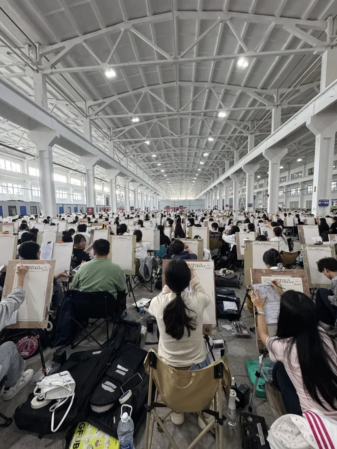 贵州省2027届美术模拟联考 (一模)完美收官 |附二模考试时间-第31张图片-四季读书网 贵州省2027届美术模拟联考 (一模)完美收官 |附二模考试时间-第31张图片-四季读书网