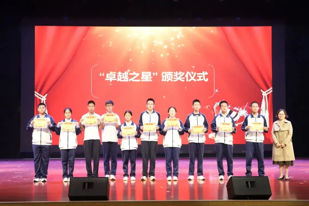 我的初三有点甜-第5张图片-四季读书网 我的初三有点甜-第5张图片-四季读书网