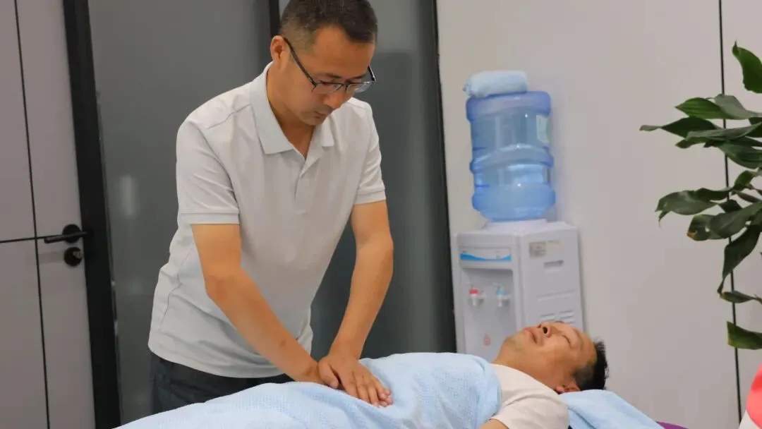 初二男生焦虑失眠、厌学休学身心同调干预案例-第1张图片-四季读书网 初二男生焦虑失眠、厌学休学身心同调干预案例-第1张图片-四季读书网