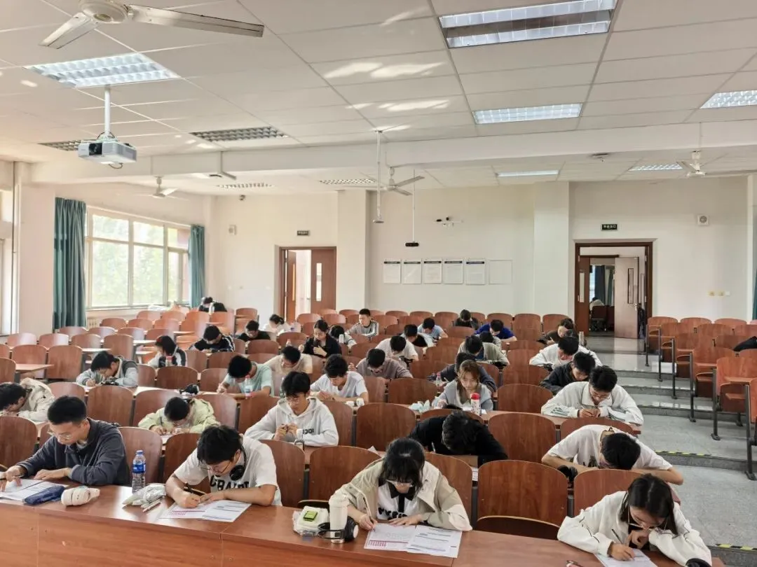 成长赋能主题课 | 四六级模考解析+高分经验分享,带你高效备考!-第5张图片-四季读书网
