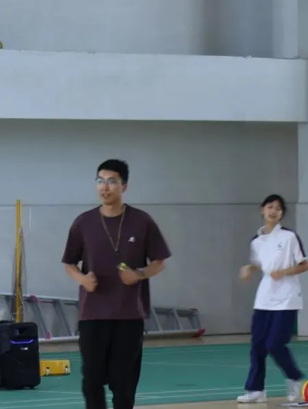 深耕学练赛评,聚力中考提效|玉环市开展体育中考排球专项教学研讨活动-第16张图片-四季读书网 深耕学练赛评,聚力中考提效|玉环市开展体育中考排球专项教学研讨活动-第16张图片-四季读书网