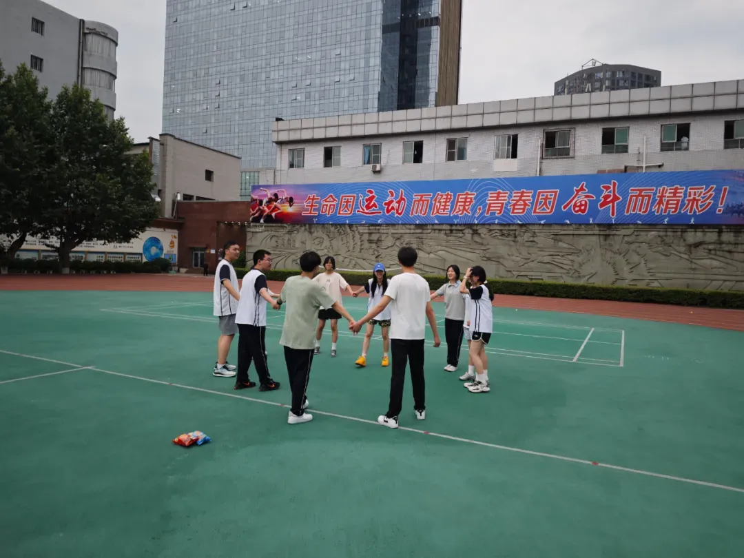 2026高考复读班招生|今年陪他们叩开985,明年我们带你续写传奇!-第20张图片-四季读书网 2026高考复读班招生|今年陪他们叩开985,明年我们带你续写传奇!-第20张图片-四季读书网