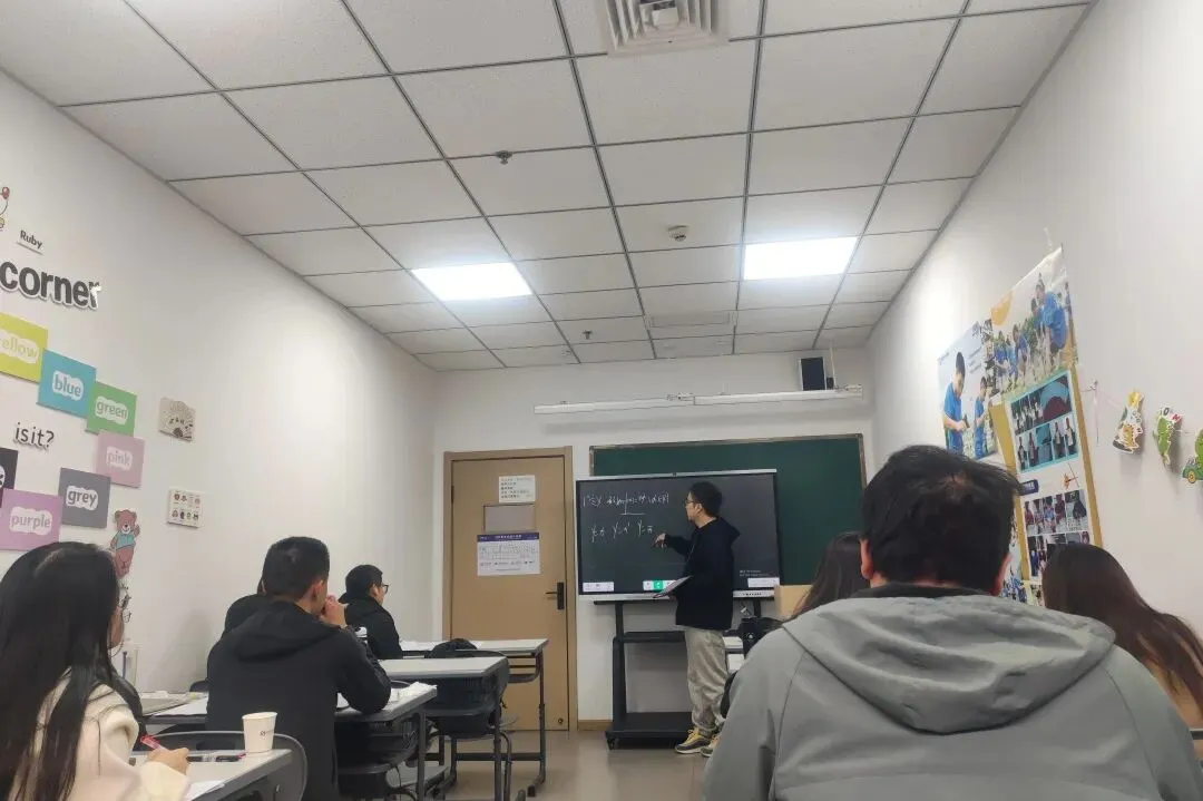 【速转】26年四川高考听力从放1遍变成放2遍!已经下达文件!-第12张图片-四季读书网