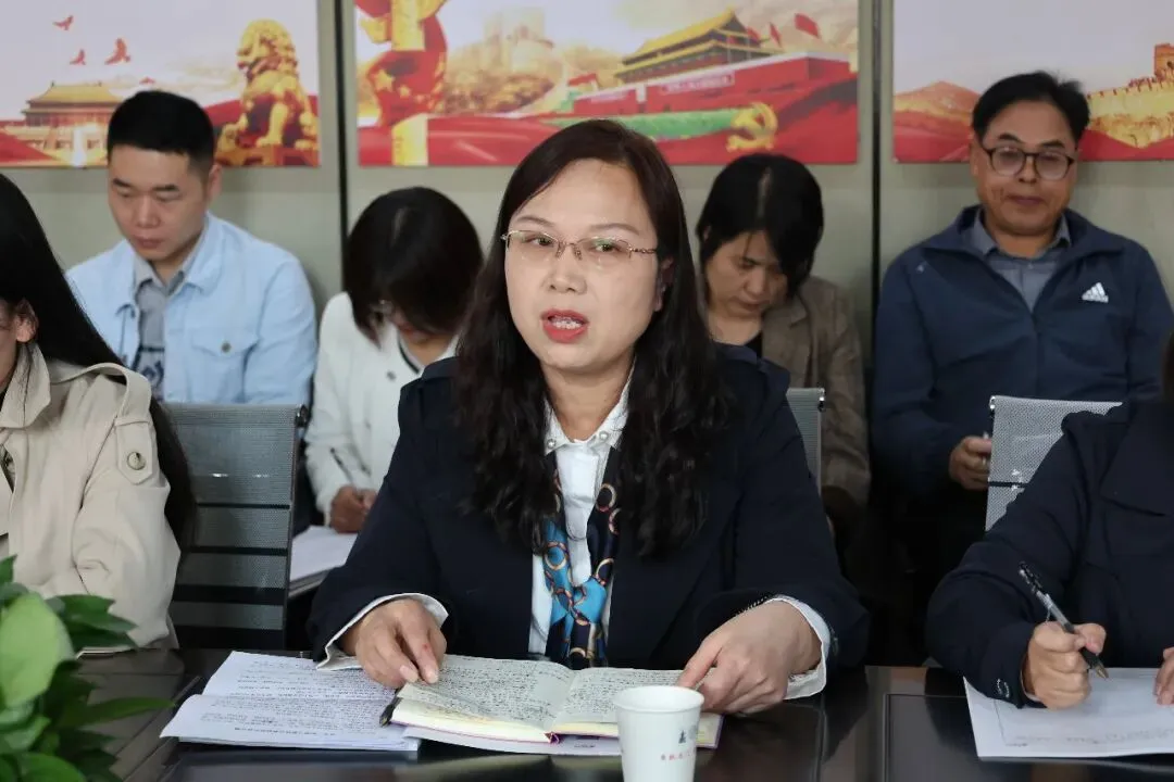 对标新课谋新策,笃实筑基备中考 | 龙门中考部第一次教学研讨会顺利召开-第4张图片-四季读书网 对标新课谋新策,笃实筑基备中考 | 龙门中考部第一次教学研讨会顺利召开-第4张图片-四季读书网