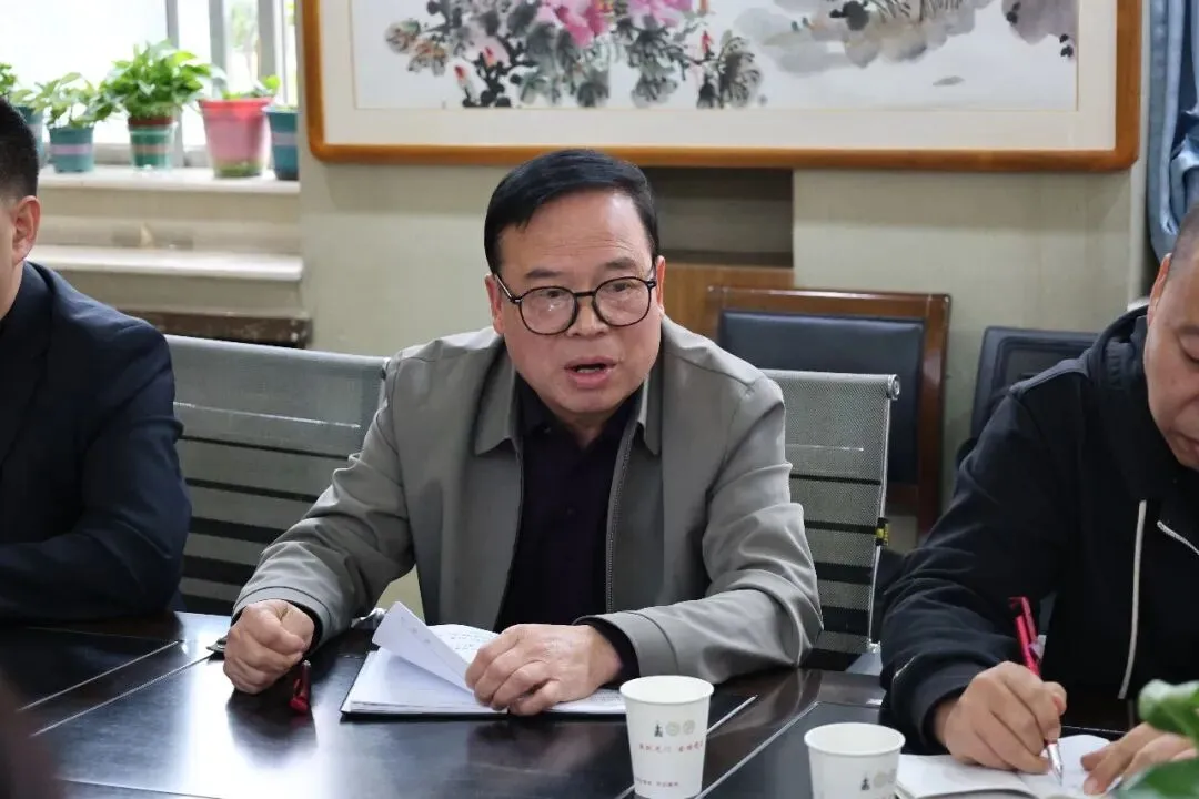 对标新课谋新策,笃实筑基备中考 | 龙门中考部第一次教学研讨会顺利召开-第17张图片-四季读书网 对标新课谋新策,笃实筑基备中考 | 龙门中考部第一次教学研讨会顺利召开-第17张图片-四季读书网