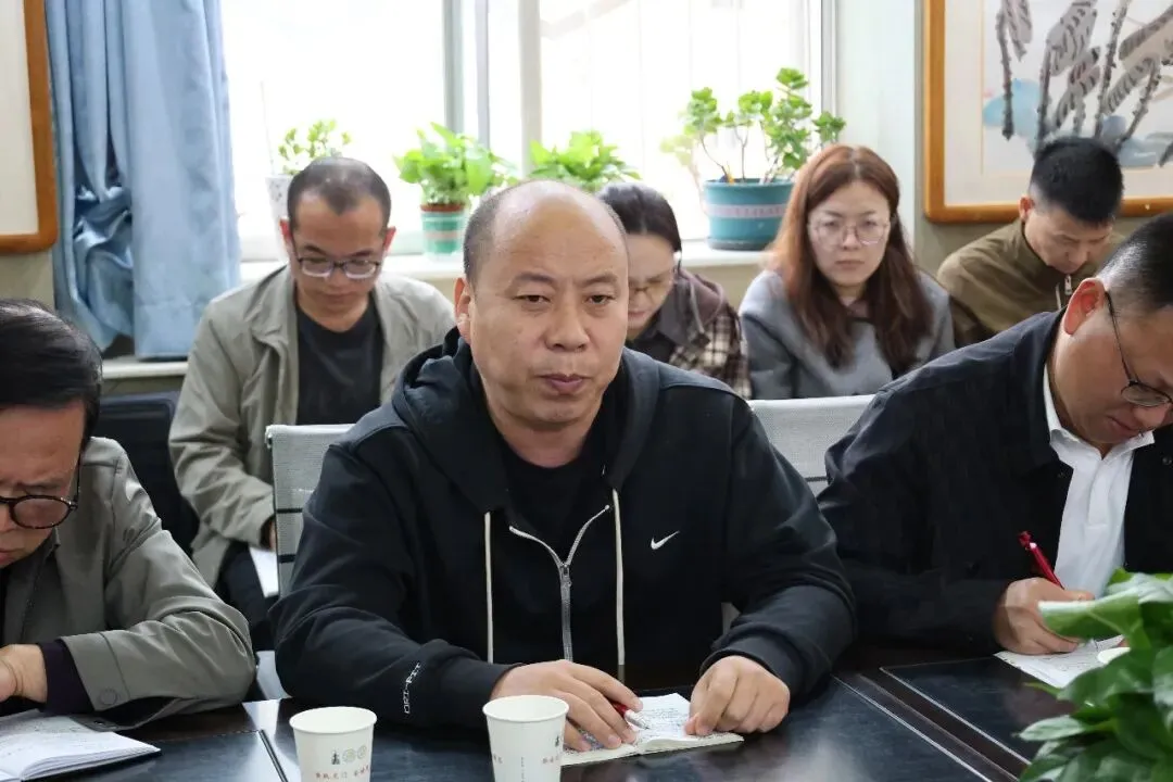 对标新课谋新策,笃实筑基备中考 | 龙门中考部第一次教学研讨会顺利召开-第18张图片-四季读书网 对标新课谋新策,笃实筑基备中考 | 龙门中考部第一次教学研讨会顺利召开-第18张图片-四季读书网