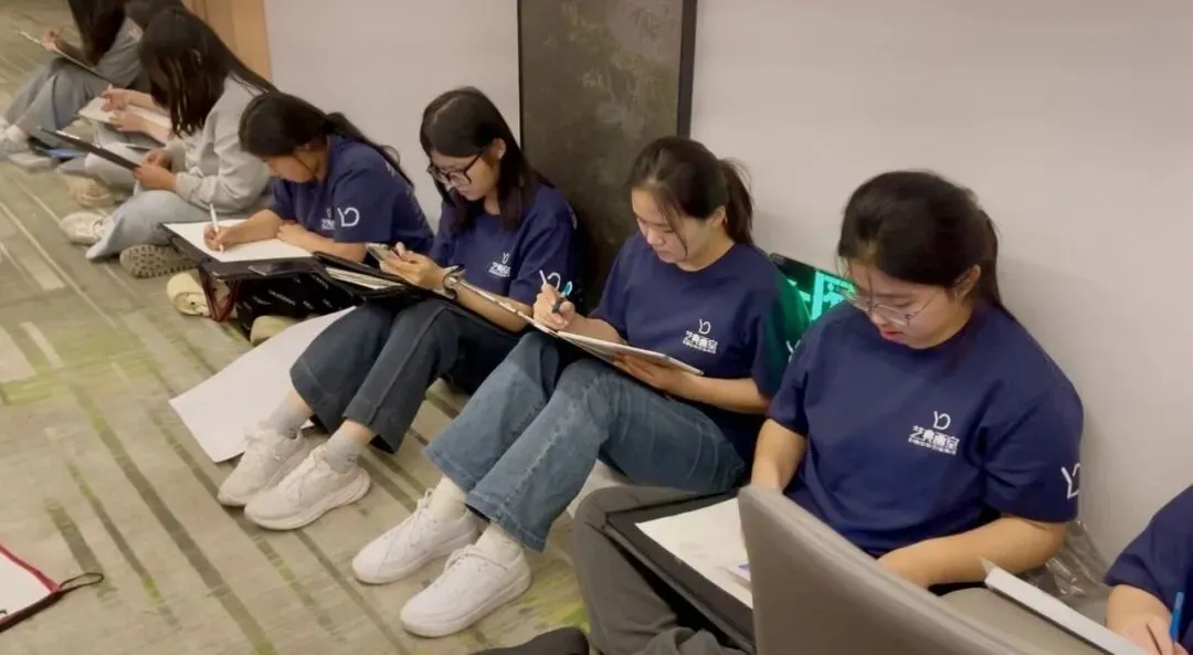 以考促学,砥砺前行|临清艺典学子济南双场模考纪实-第18张图片-四季读书网 以考促学,砥砺前行|临清艺典学子济南双场模考纪实-第18张图片-四季读书网