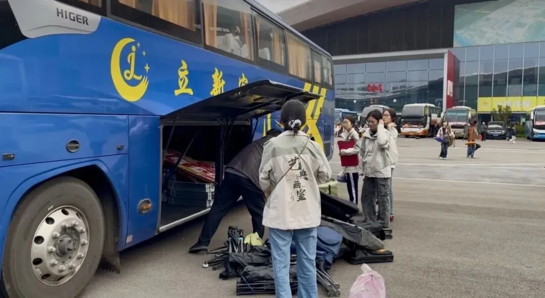 以考促学,砥砺前行|临清艺典学子济南双场模考纪实-第34张图片-四季读书网 以考促学,砥砺前行|临清艺典学子济南双场模考纪实-第34张图片-四季读书网