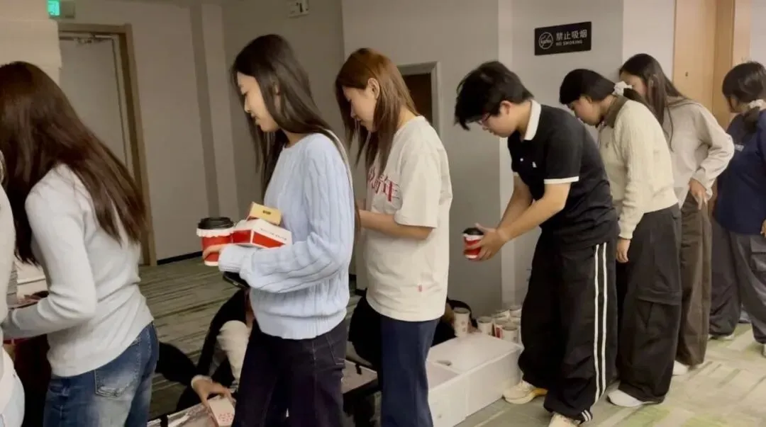 以考促学,砥砺前行|临清艺典学子济南双场模考纪实-第83张图片-四季读书网 以考促学,砥砺前行|临清艺典学子济南双场模考纪实-第83张图片-四季读书网