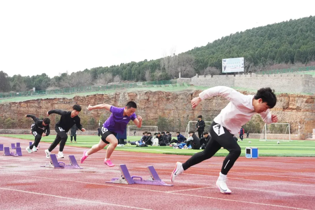 六纬中考集训·全日制封闭式冲刺-第9张图片-四季读书网