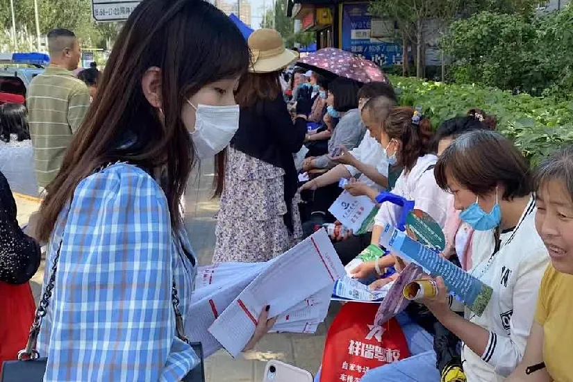 助力高考,圆梦大学 ——大连财经学院招生宣传进行时-第113张图片-四季读书网