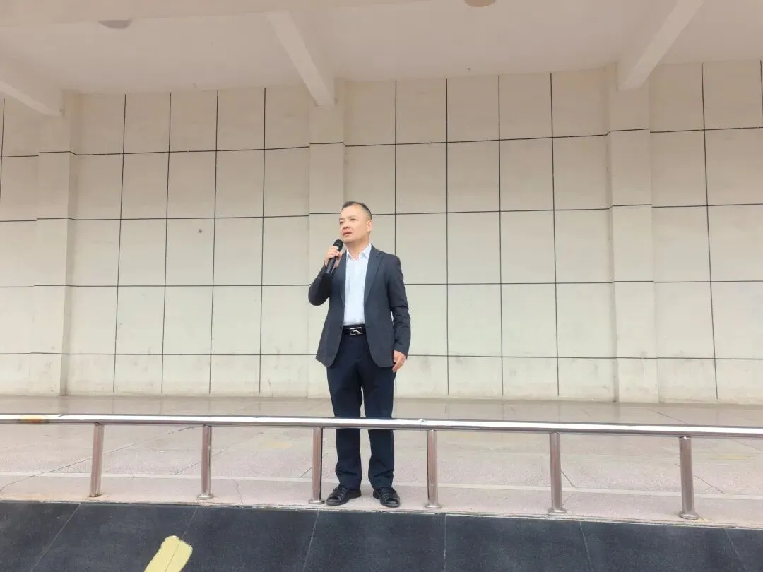 【校园动态】复盘测评明方向,凝心聚力备中考——武穴市实验中学九年级召开十月主题晨会-第6张图片-四季读书网 【校园动态】复盘测评明方向,凝心聚力备中考——武穴市实验中学九年级召开十月主题晨会-第6张图片-四季读书网