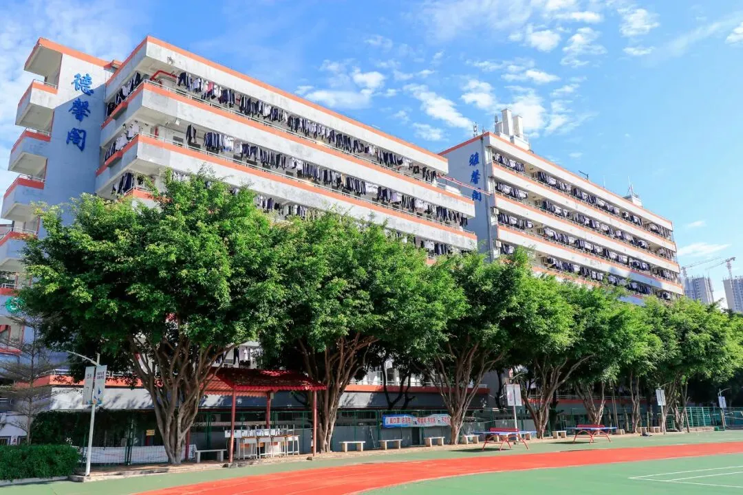 初三家长提前看!广州市高新医药与食品技工学校2026招生简章-第6张图片-四季读书网
