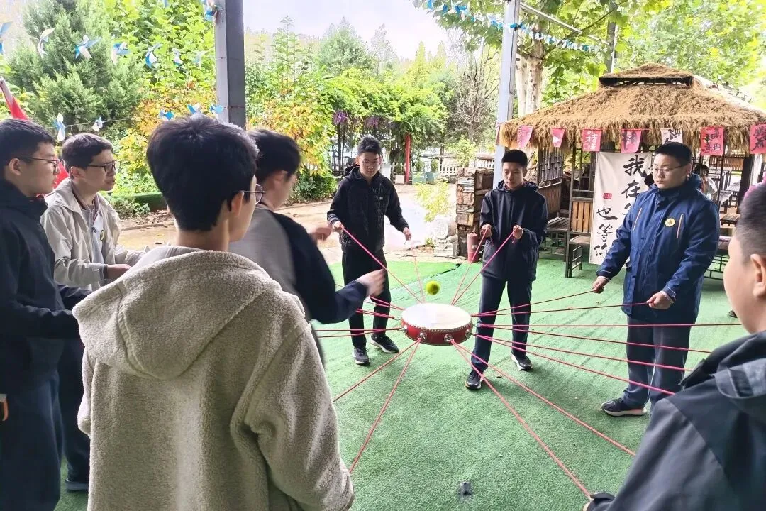 德育 | 踏路传承长征精神 聚力冲刺初三学考——北京市第八十中学管庄分校汇星校区九年级心理减压拓展暨年级徒步活动纪实-第26张图片-四季读书网